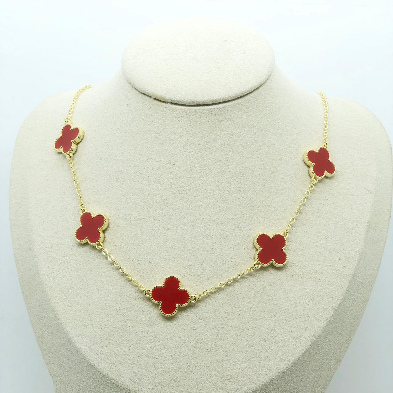 COLLAR TREBOL ROJO