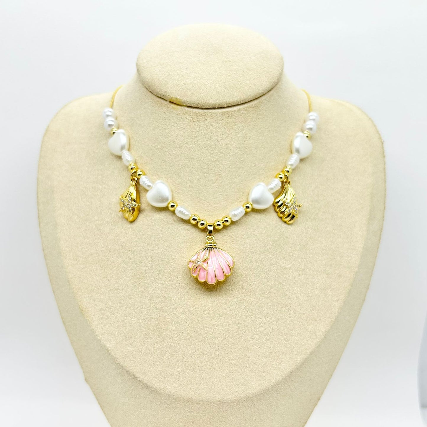 COLLAR MAR CONCHA ROSADO