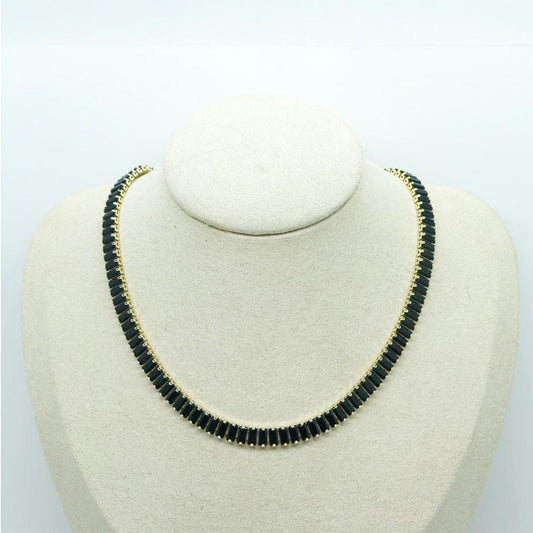 COLLAR  CIRCONES NEGROS