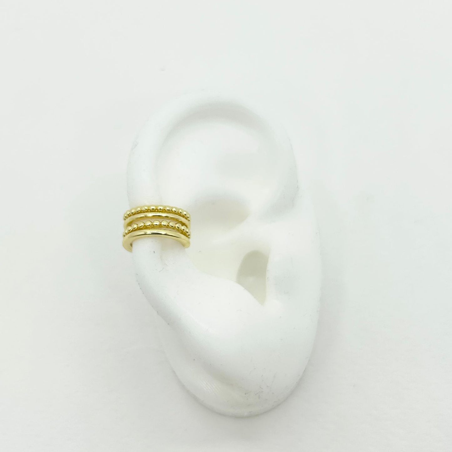 EARCUFF
