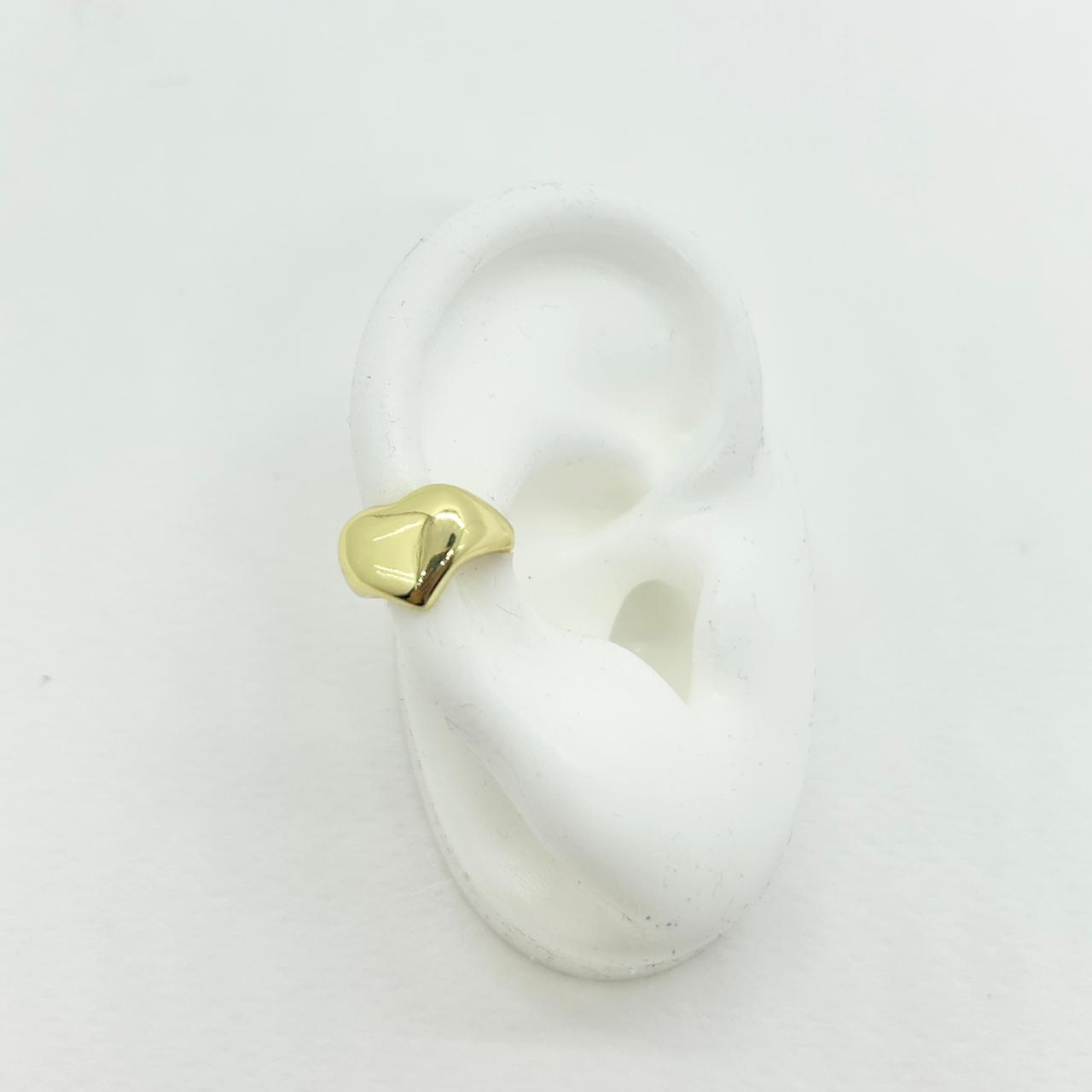 EARCUFF