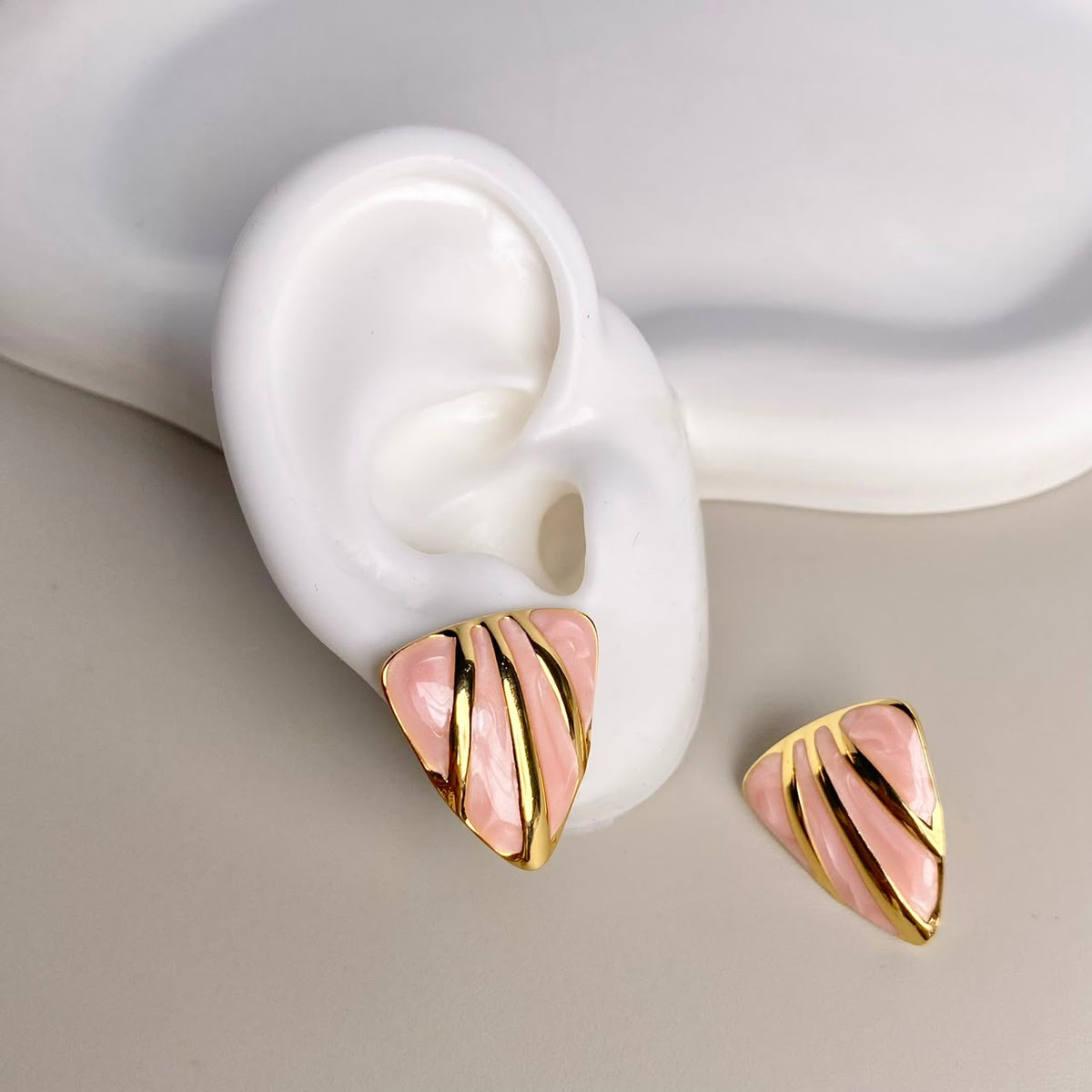 ARETES TRIANGULO