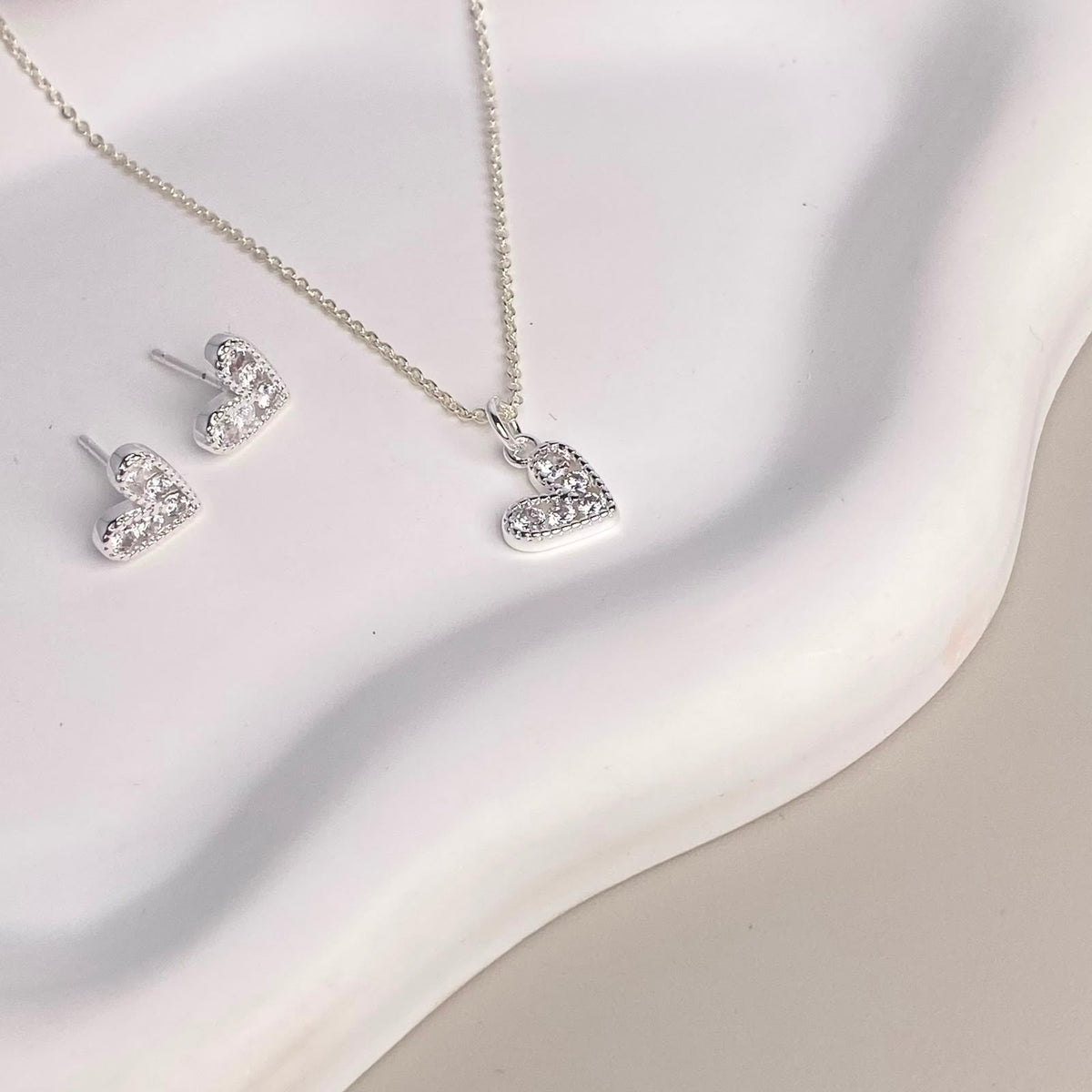 SET PLATEADO CORAZON