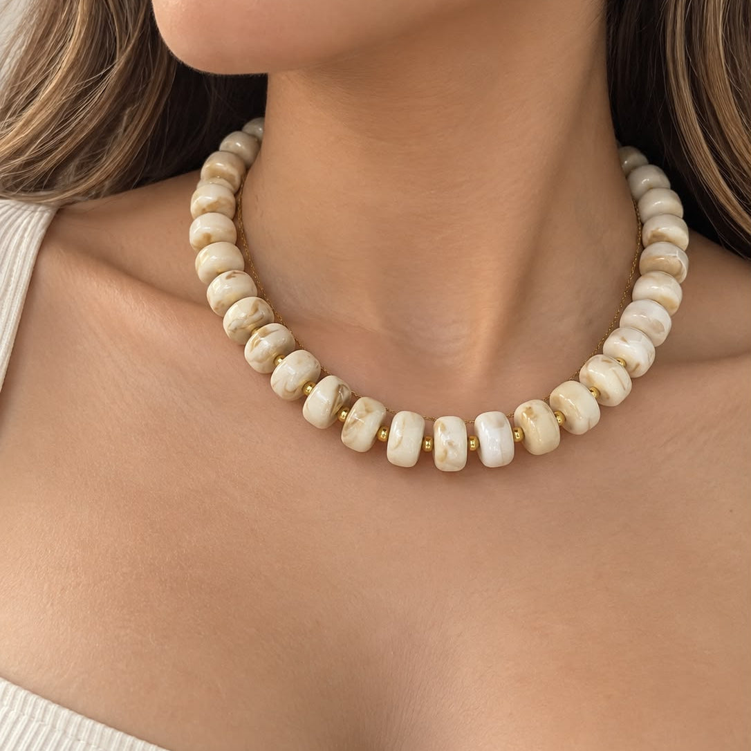 COLLAR OVALO BEIGE