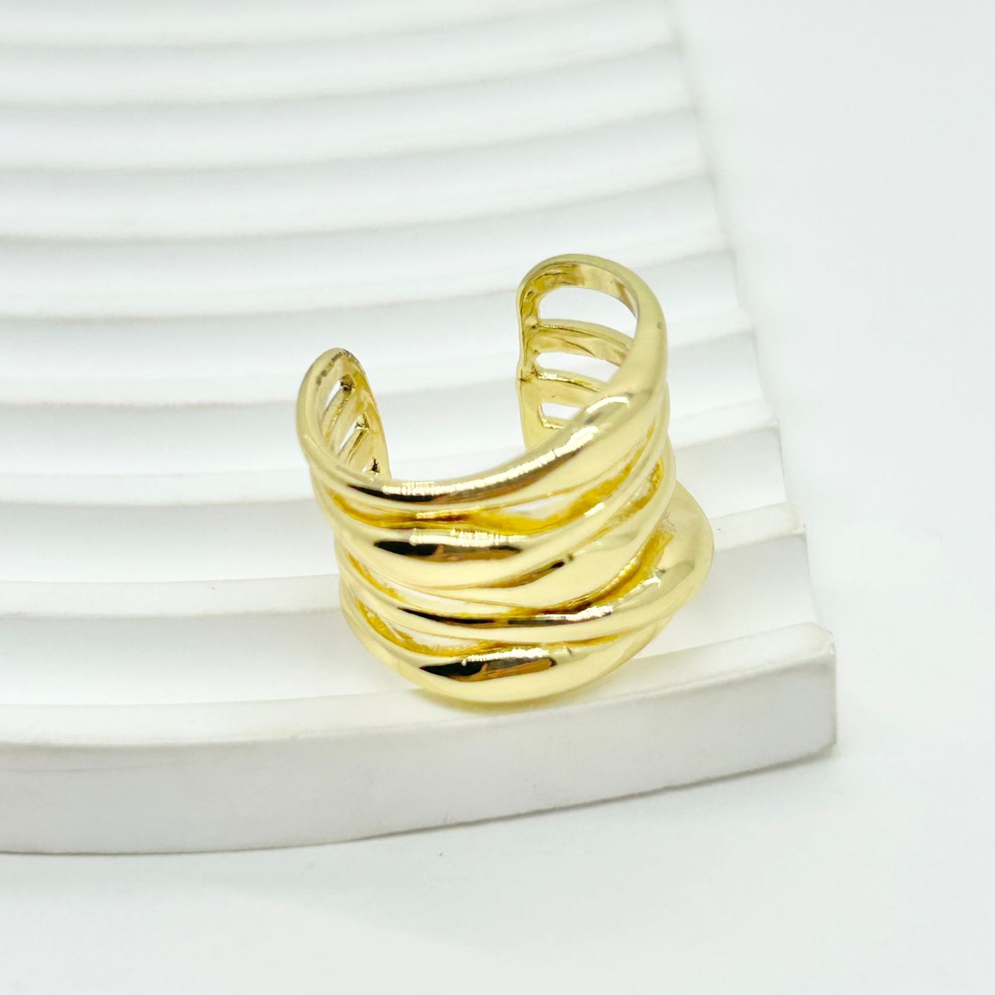 ANILLO ABSTRATO