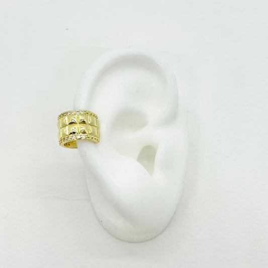 EARCUFF