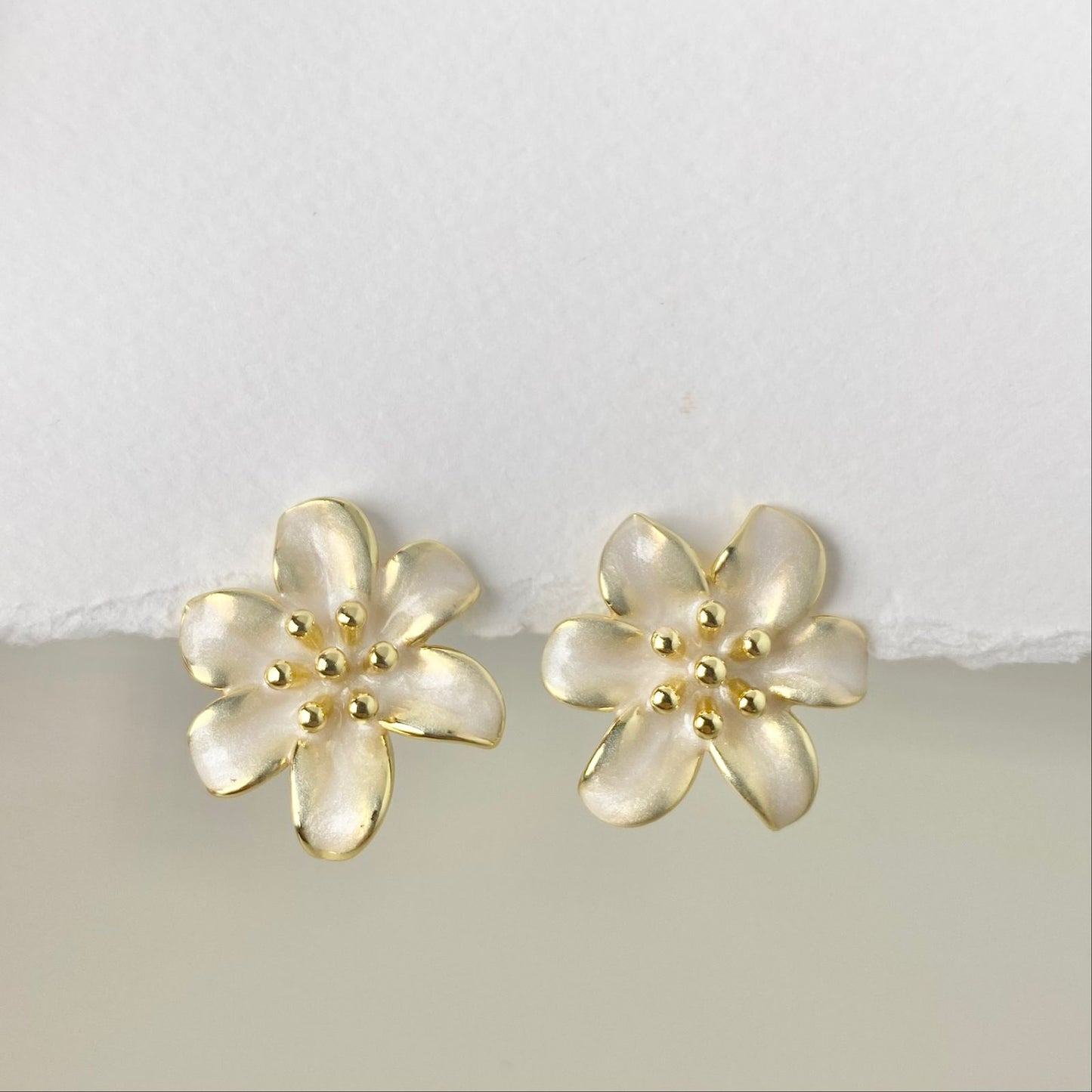 TOPOS FLOR 6 HOJAS BLANCA