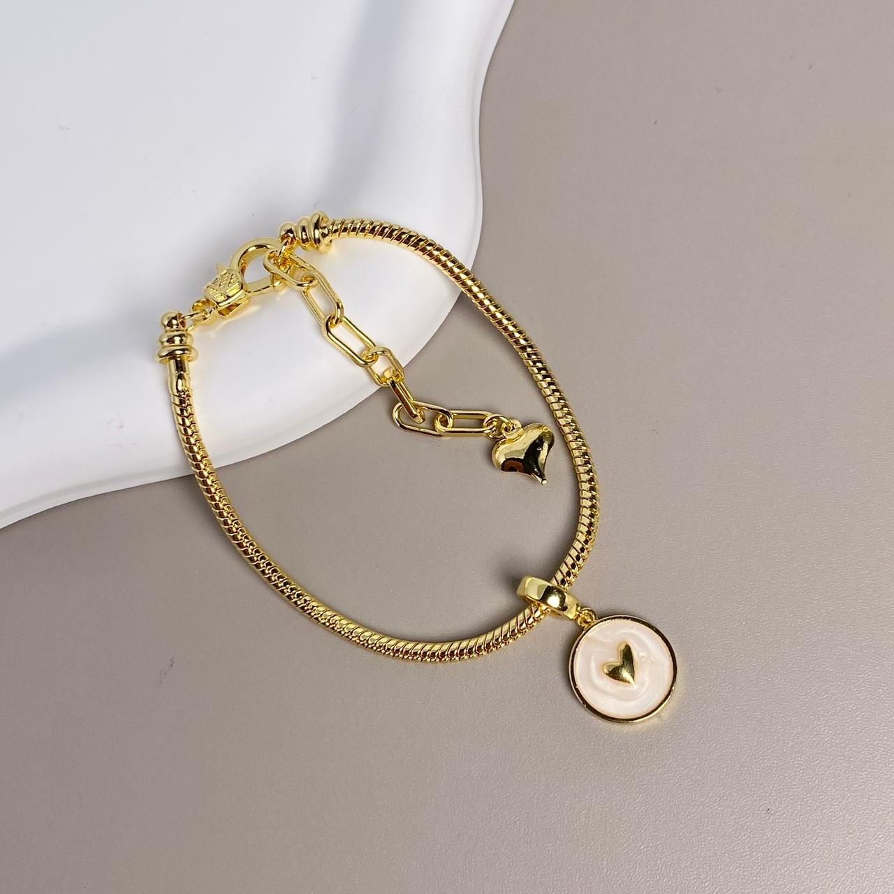 PULSERA CON DIJE CORAZON