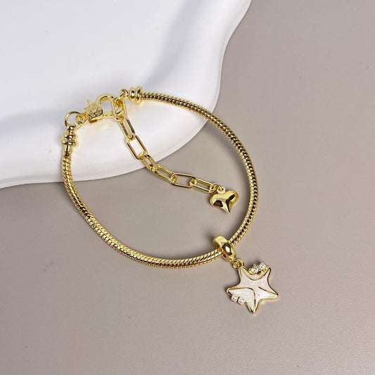 PULSERA CON DIJE ESTRELLA