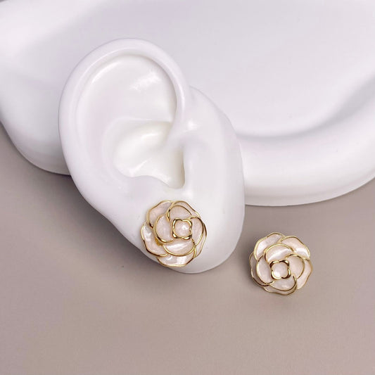 ARETES FLORES