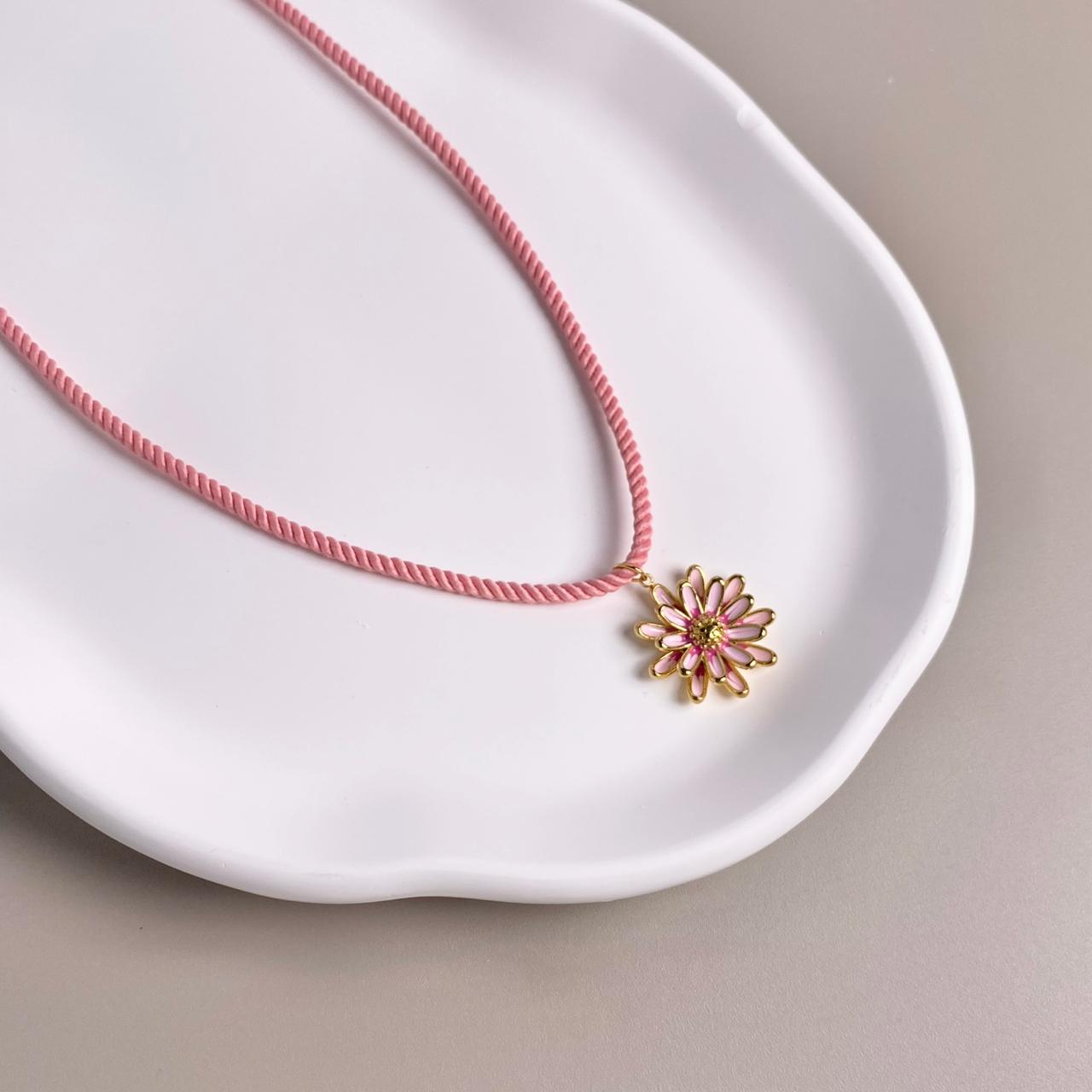 COLLAR CORDON