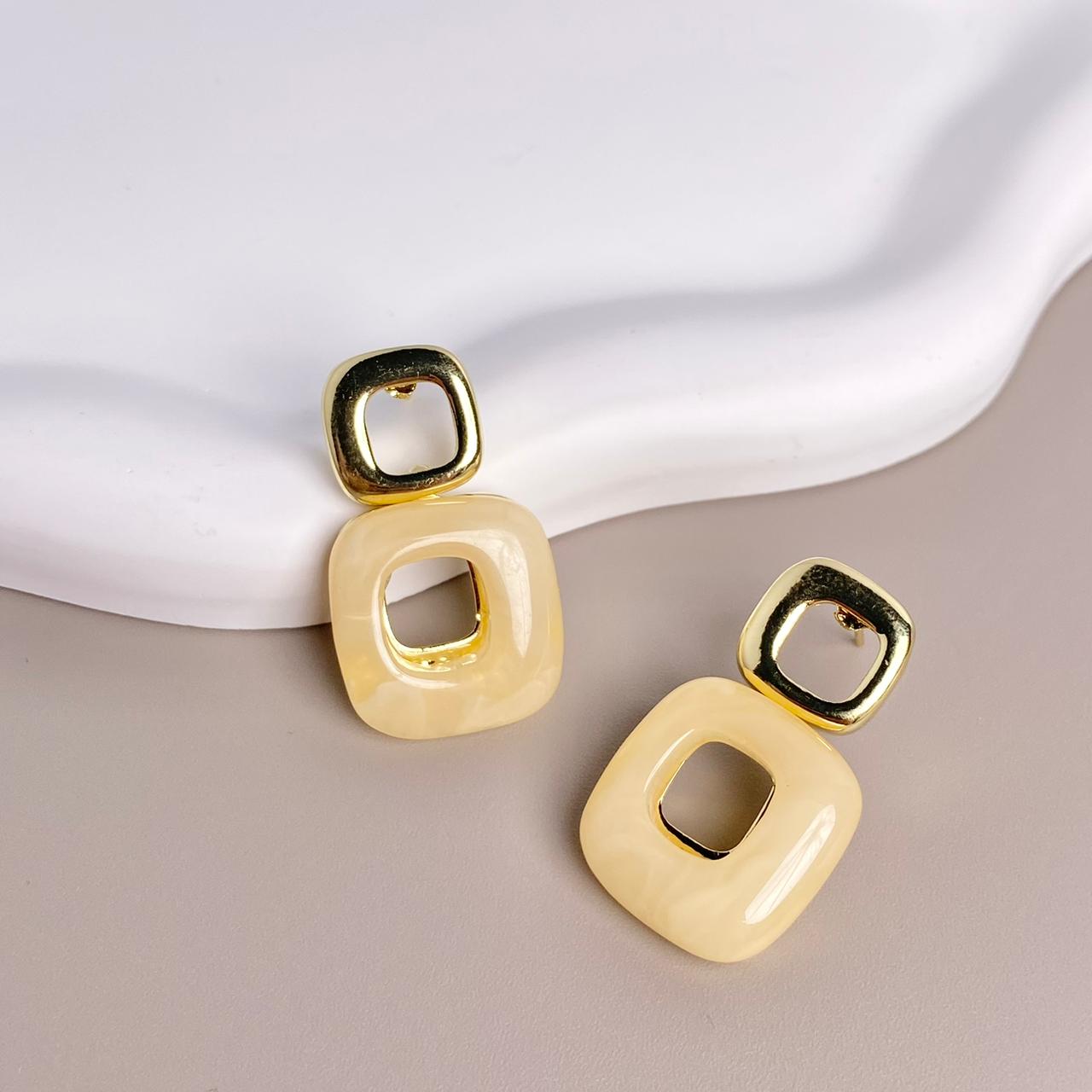 ARETE CUADRO BEIGE
