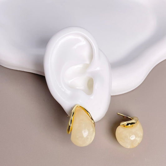 ARETE GOTA BLANCA