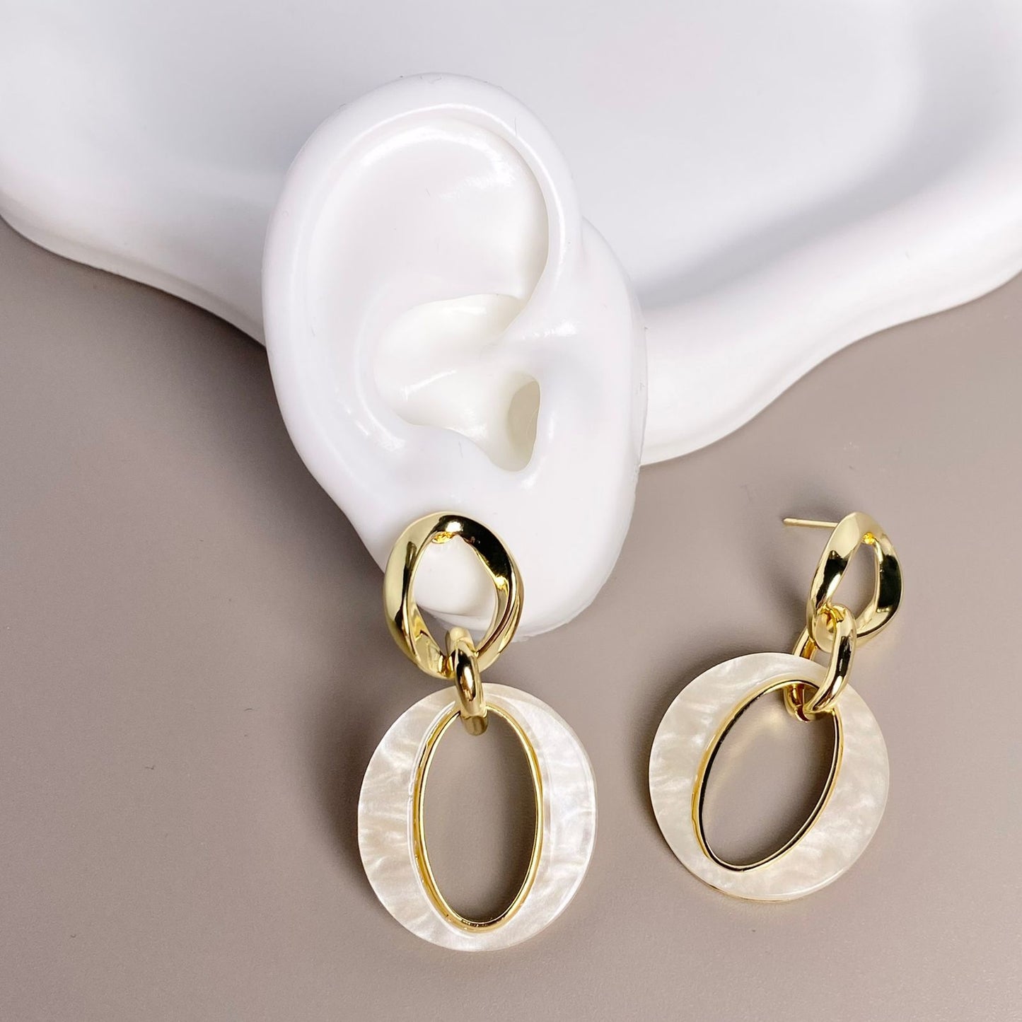 ARETE BLANCO