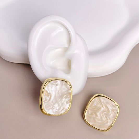 ARETE CUADRO BLANCO