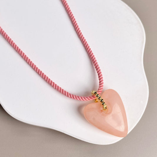 COLLAR CORAZON ROSADA