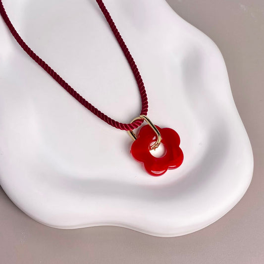 COLLAR FLOR ROJO