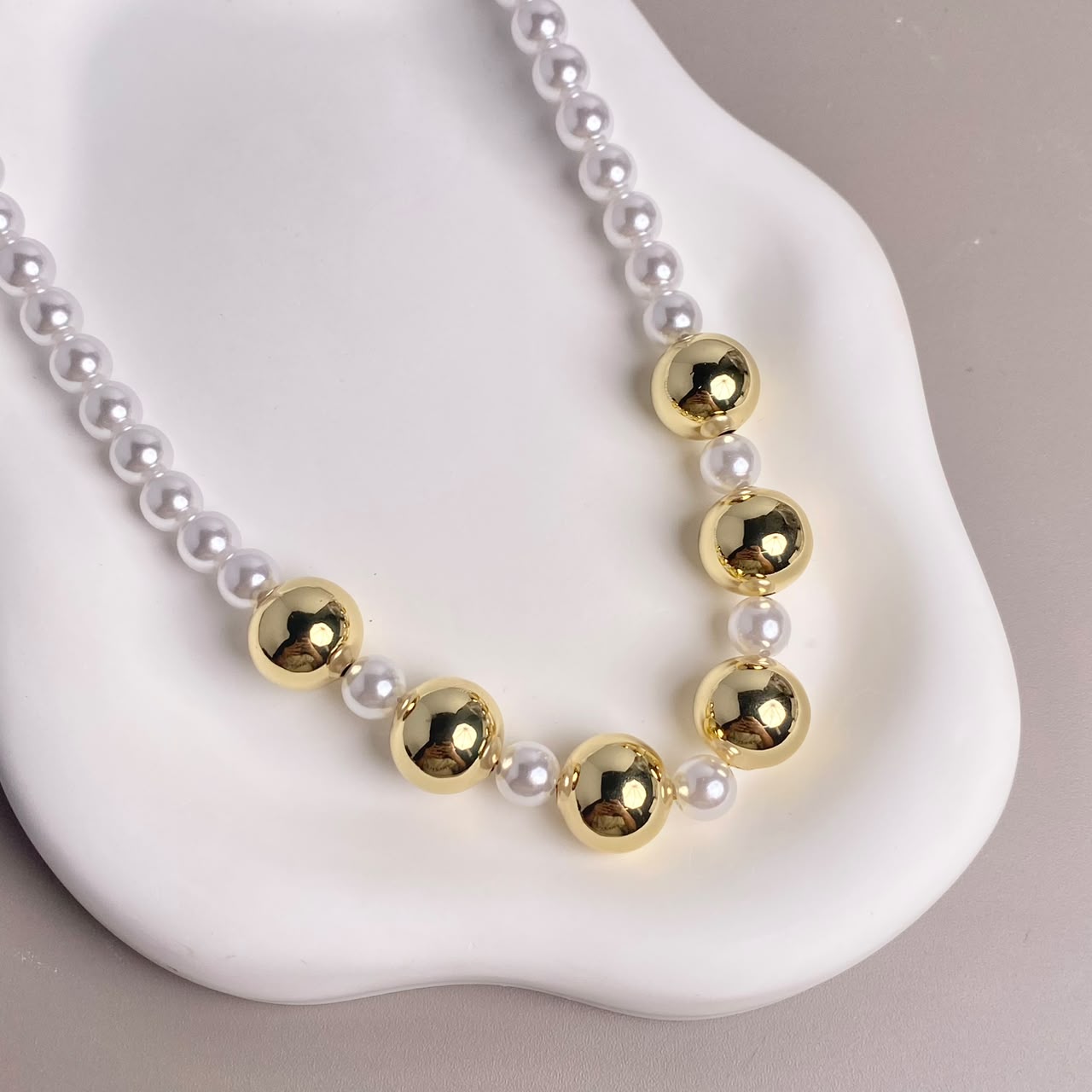 COLLAR PERLAS Y BALIN