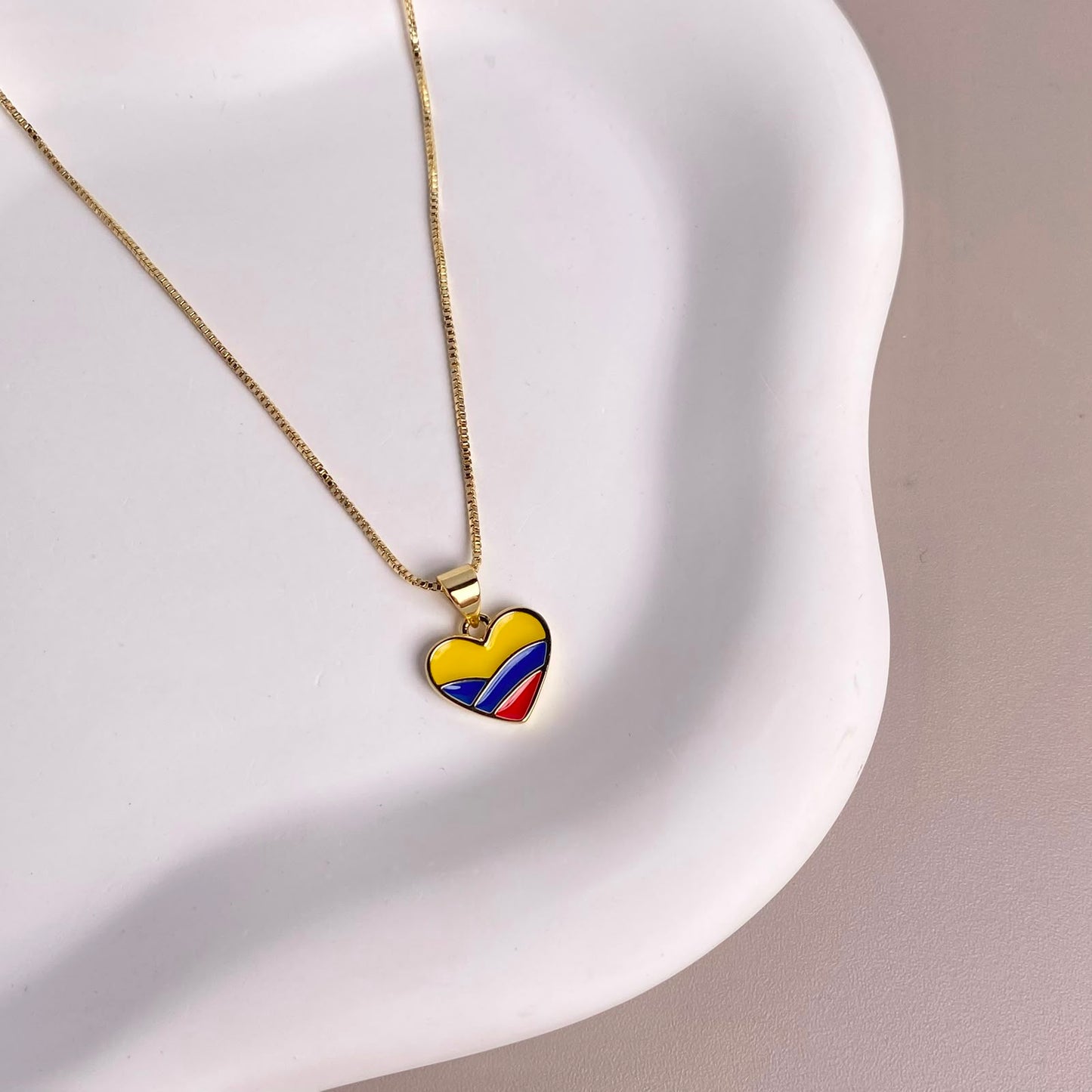 CADENA CON DIJE CORAZON
