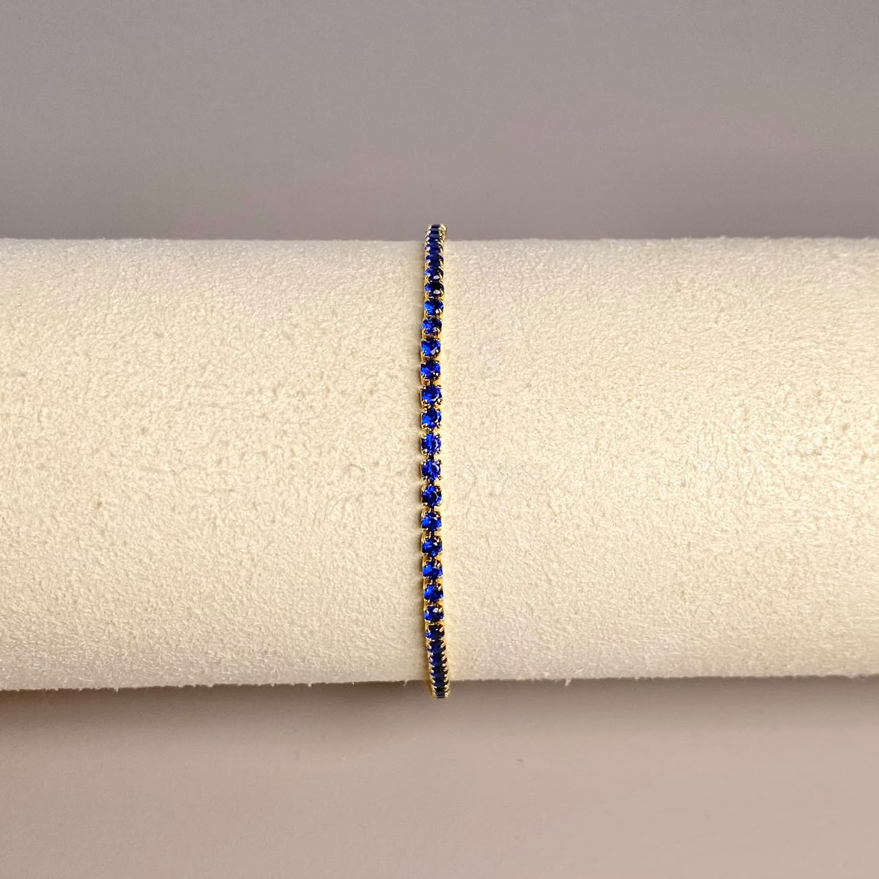 PULSERA DELGADA CON CIRCON AZUL