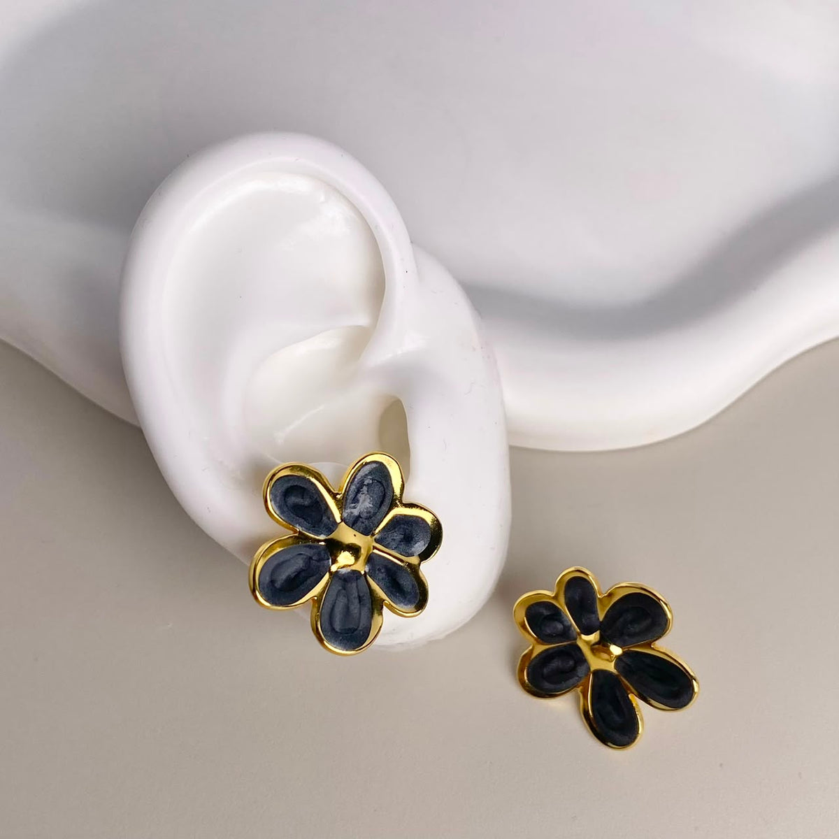 ARETES FLOR